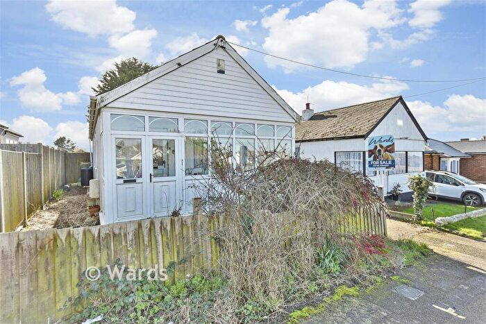 2 Bedroom Detached Bungalow For Sale In Cliff Gardens, Minster-On-Sea, Sheerness, Kent, ME12