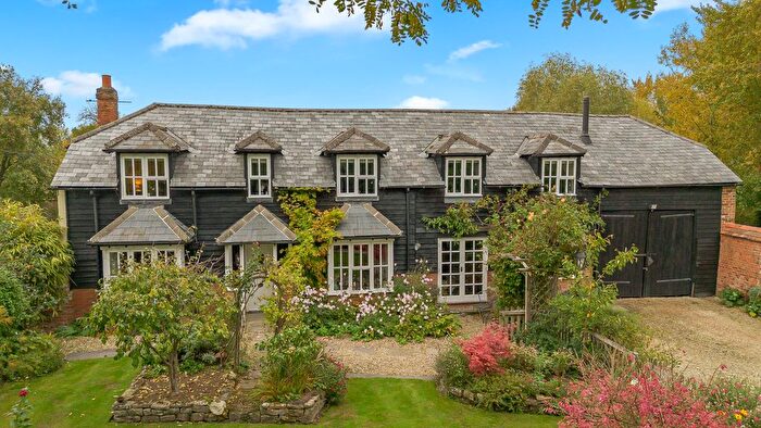 4 Bedroom Detached House For Sale In Woolstone Road, Woolstone, Faringdon, Oxfordshire, SN7