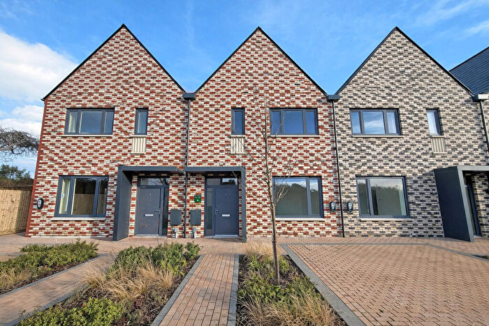 3 Bedroom Terraced House For Sale In Pipit Mews, Southwick, BN42