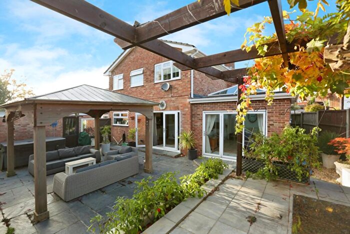 4 Bedroom Detached House For Sale In Summerfields, Locks Heath, Southampton, Hampshire, SO31