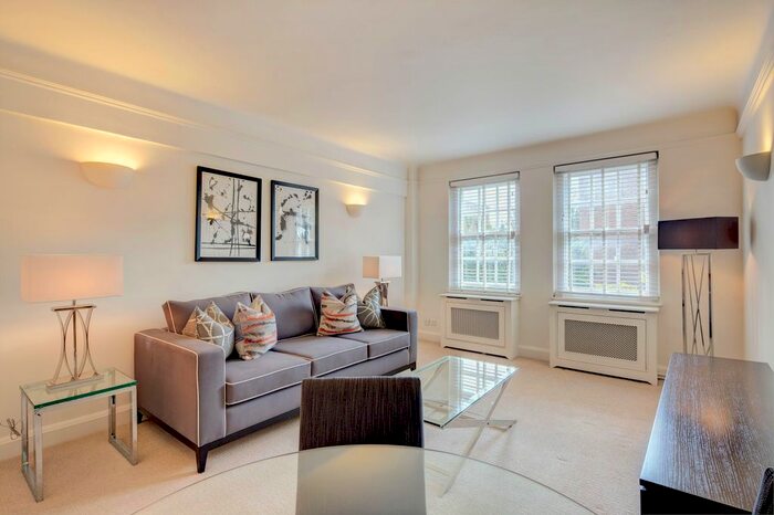 2 Bedroom Flat To Rent In Fulham Road, London, Uk, SW3