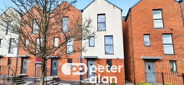 3 Bedroom Property To Rent In Langdon Road, Swansea, SA1