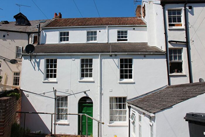 Studio To Rent In Park Street, Taunton, TA1