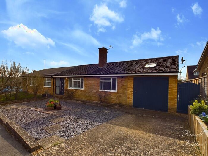 3 Bedroom Semi-Detached Bungalow For Sale In Bates Close, Granborough, Buckingham, MK18