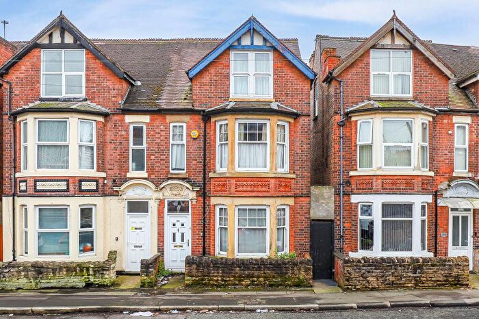 5 Bedroom Terraced House For Sale In Colwick Road, Nottingham, NG2