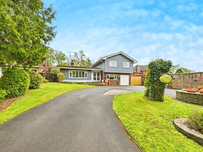 4 Bedroom Detached House For Sale In Horsham Road, Rusper, RH12