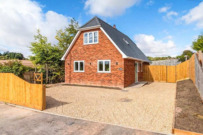 2 Bedroom Chalet For Sale In Saxon Leas, Winterslow, Salisbury, SP5
