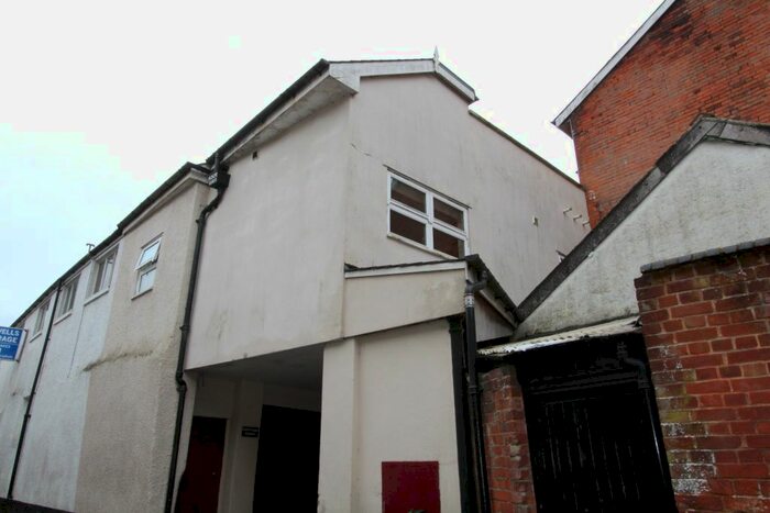 1 Bedroom Flat To Rent In Broad Street, Ottery St. Mary, EX11