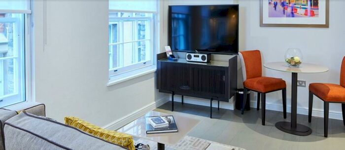 Studio To Rent In Bow Lane London, EC4M