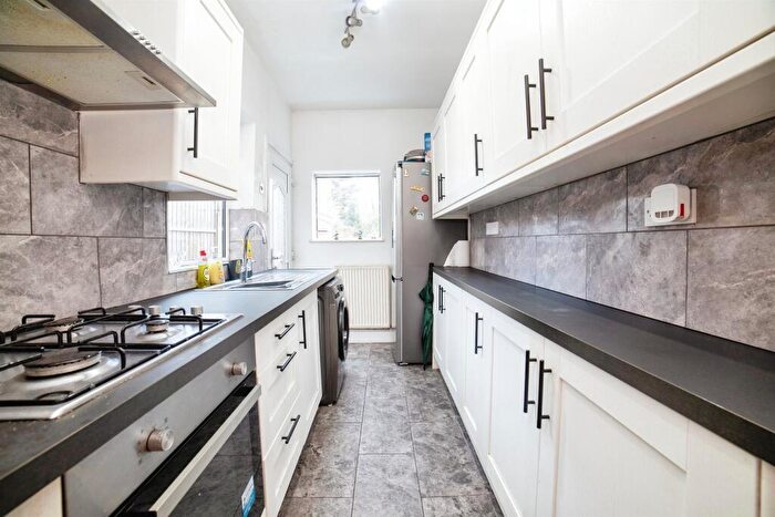 2 Bedroom Semi-Detached House For Sale In Parkin Street, Alfreton, DE55