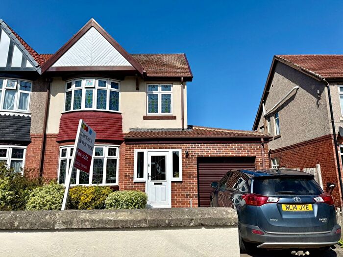 3 Bedroom Terraced House For Sale In Grantham Avenue, Park Road, TS26