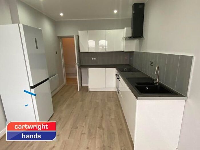 2 Bedroom Flat To Rent In Flat D Market Place, CV11