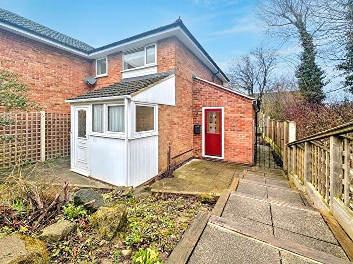 3 Bedroom Terraced House To Rent In Farnham Walk, West Hallam, DE7