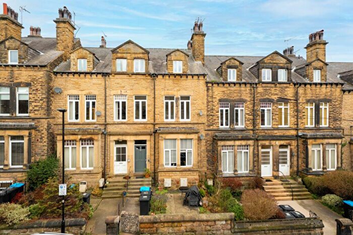 4 Bedroom Flat To Rent In St. Marys Avenue, Harrogate, HG2