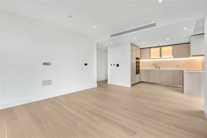 2 Bedroom Apartment To Rent In Palmer Road, London, SW11