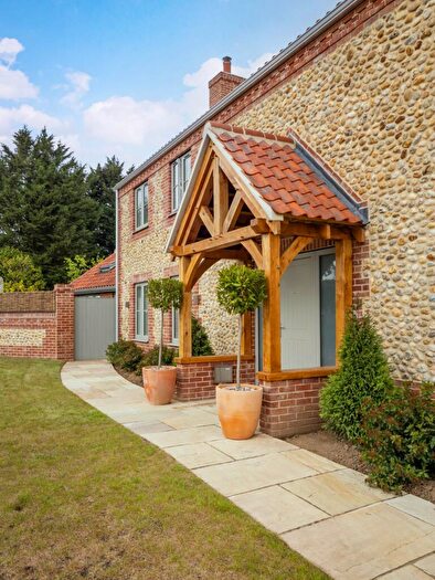 4 Bedroom Detached House For Sale In Mattishall, NR20