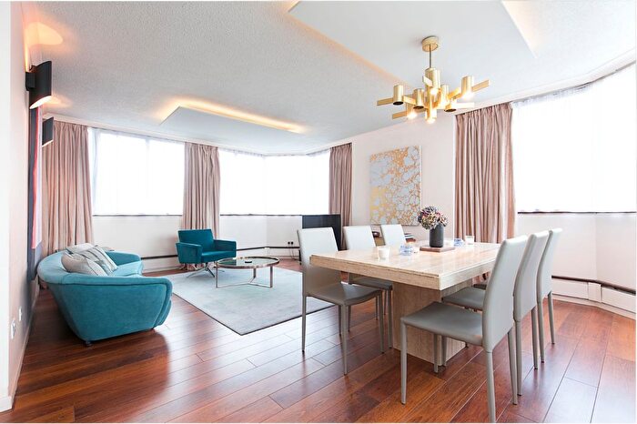 2 Bedroom Flat For Sale In Birley Lodge, Acacia Road, NW8