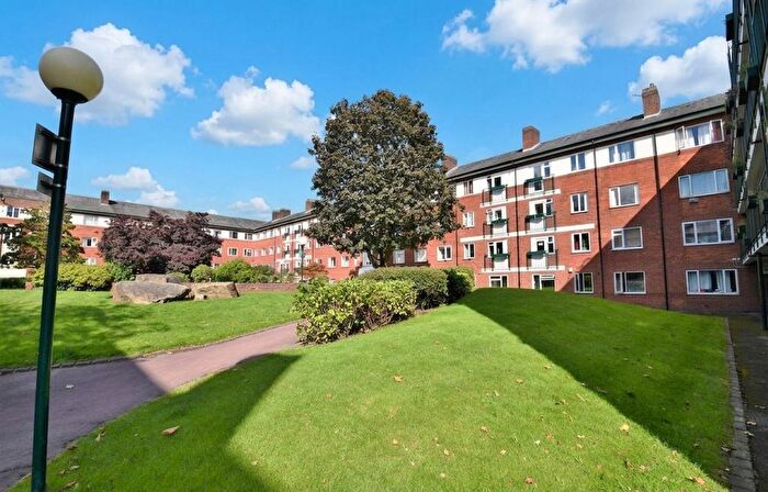 2 Bedroom Flat For Sale In Eccles New Road, Kielder Square, M5