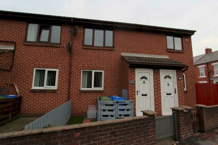 1 Bedroom Apartment To Rent In Regent Court, Blyth, NE24