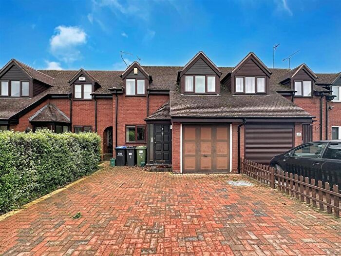 3 Bedroom Terraced House For Sale In Harger Court, Kenilworth, CV8