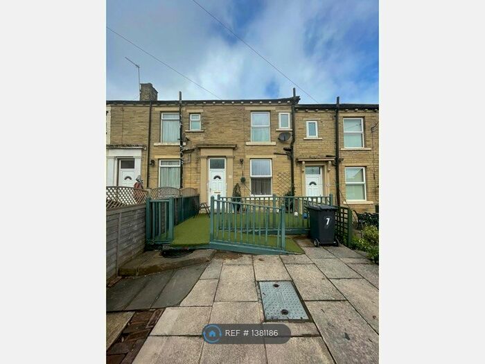 1 Bedroom Terraced House To Rent In Horsman Street, Bradford, BD4