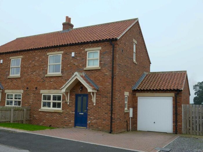 4 Bedroom Semi-Detached House To Rent In Westfields, Scorton, Richmond, DL10