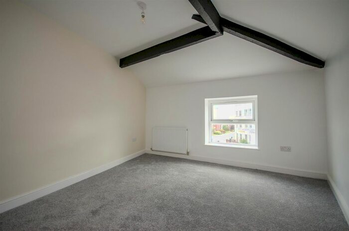 2 Bedroom Flat To Rent In Watery Lane, Ashton-On-Ribble, Preston, PR2