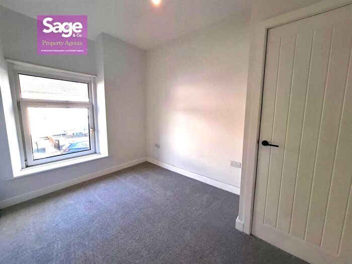 2 Bedroom Terraced House For Sale In Commercial Street, Risca, NP11