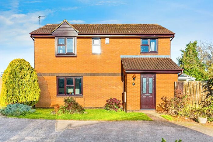 4 Bedroom Detached House For Sale In Grange Road, Wellingborough, NN9