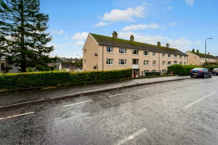 2 Bedroom Flat To Rent In Houston Road, Bridge Of Weir, PA11