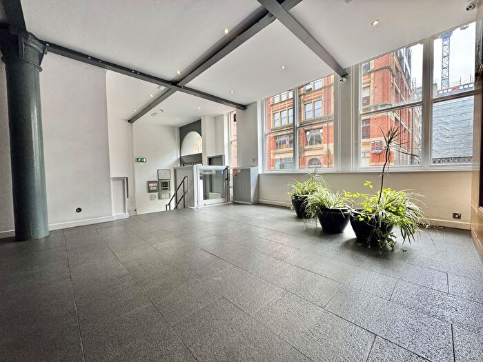 1 Bedroom Flat For Sale In Church Street, Manchester, M4