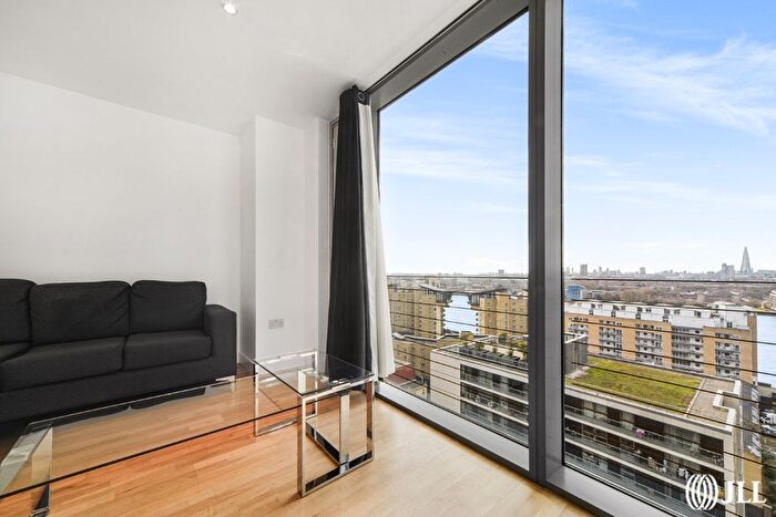 1 Bedroom Flat To Rent In Landmark East Tower, Marsh Wall, E14