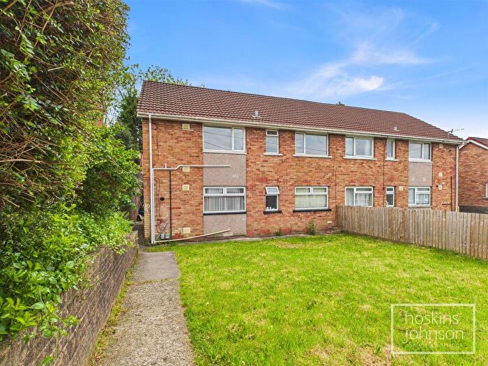 2 Bedroom Flat To Rent In Walters Road, Pontypridd, CF37