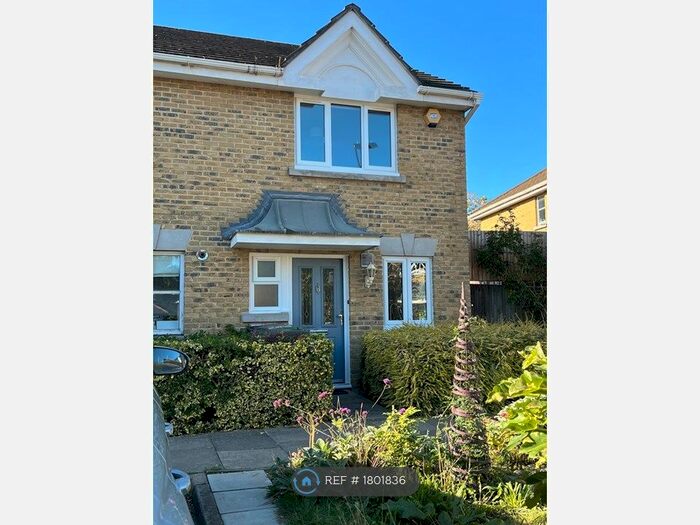 2 Bedroom End Of Terrace House To Rent In Cypress Gardens, London, SE4