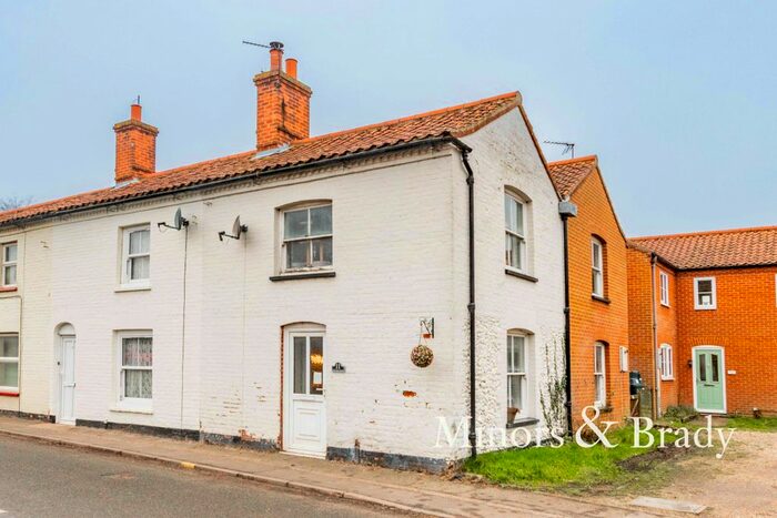 2 Bedroom End Of Terrace House For Sale In Reepham Road, Bawdeswell, Dereham NR20