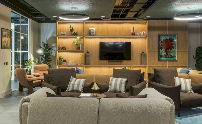 Studio To Rent In Repton Gardens, Wembley Park, HA9