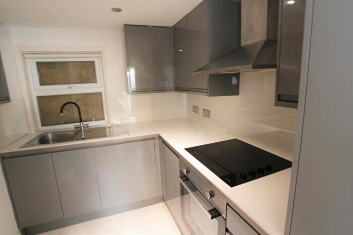 5 Bedroom Apartment To Rent In Grand Parade, Brighton, BN2