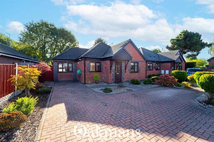 3 Bedroom Detached House For Sale In The Tryst, Bromsgrove, B61