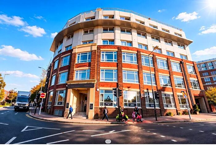 1 Bedroom Flat To Rent In De Midland Road, Luton, LU2