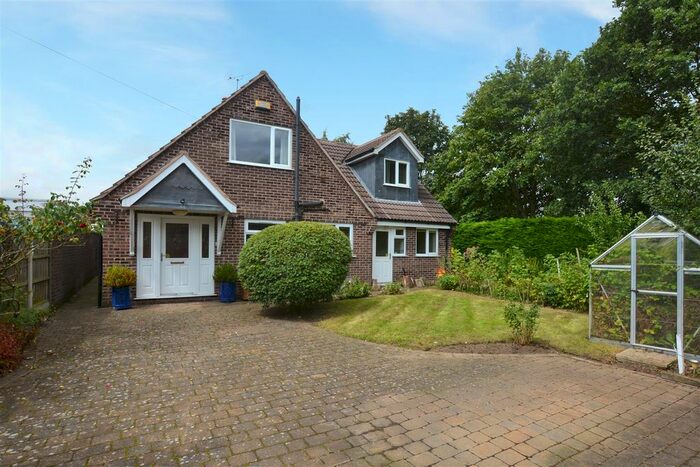 3 Bedroom Detached House For Sale In Meadow Close, Farnsfield, Newark, NG22