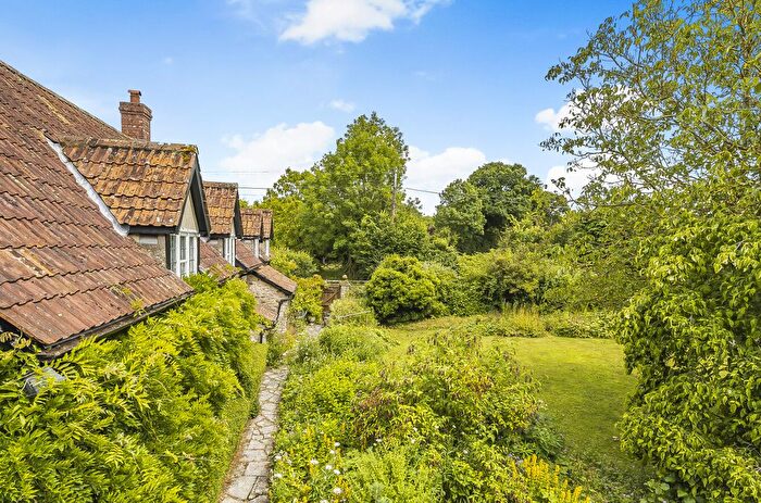 5 Bedroom Detached House For Sale In Staple Fitzpaine, Taunton, Somerset, TA3