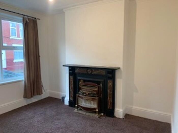 2 Bedroom Terraced House To Rent In Palmer Street, Hyde Park, DN4