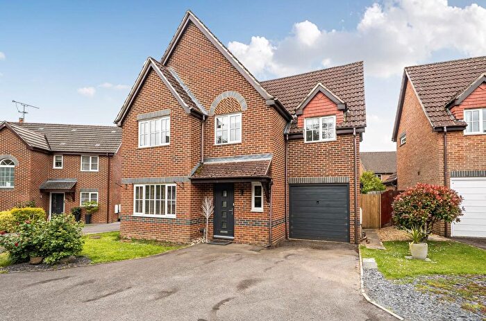 4 Bedroom Detached House For Sale In Sir Lancelot Close, Knightwood Park, Chandlers Ford, SO53