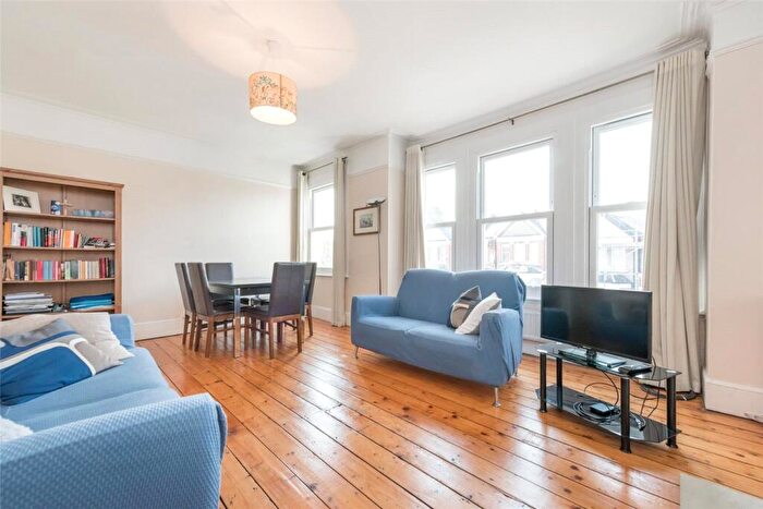 2 Bedroom Apartment To Rent In Chandos Road, London, NW2