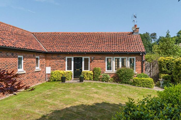 2 Bedroom Bungalow To Rent In Borrage Hall, Borrage Lane, Ripon, North Yorkshire, HG4