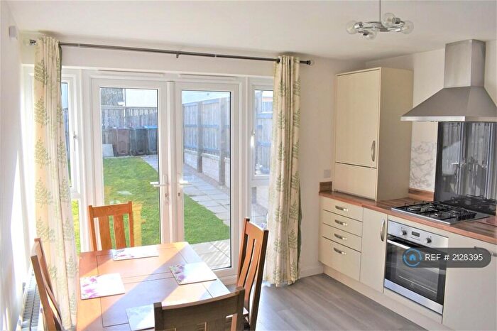 3 Bedroom Semi-Detached House To Rent In Mugiemoss Place, Bucksburn, Aberdeen, AB21