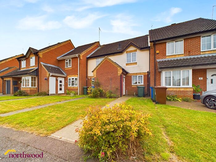 2 Bedroom Terraced House To Rent In Canterbury Close, Banbury, OX16