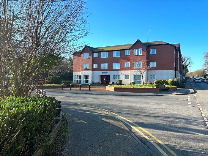 2 Bedroom Flat For Sale In Dale Street, Menai Bridge, Isle Of Anglesey, LL59
