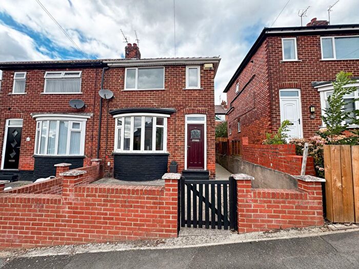 3 Bedroom Semi-Detached House For Sale In Trent Street, Stockton-On-Tees, TS20