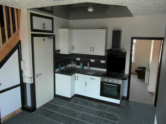 2 Bedroom Flat To Rent In Clarence Road, Derby, Derbyshire, DE23